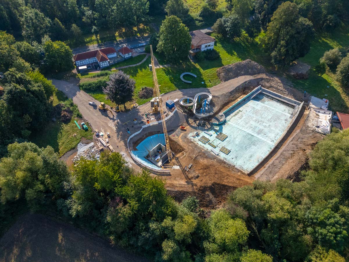 Drohnenaufnahme Freibad Erleborn Homberg (Efze) Foto: thinkfox.de